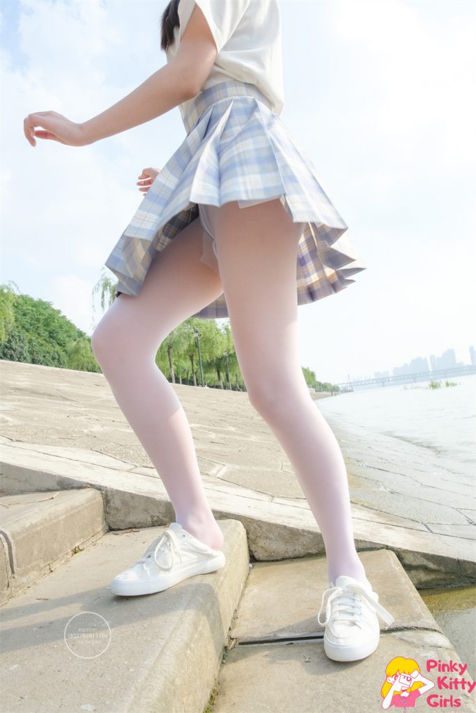 图片[1]-森萝财团19大系列超大丝足控视图合集 [378套] [33121P\201V\675G] [持续更新]-PinkyKitty Girls