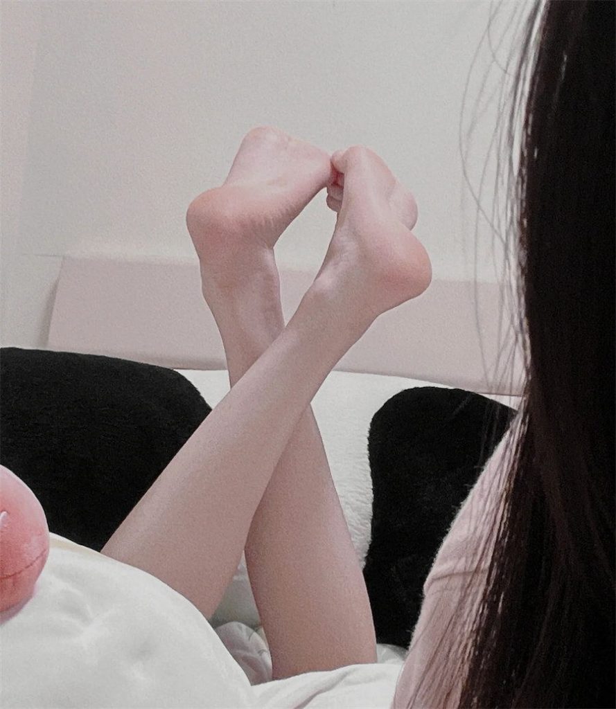 图片[7]-大神套路拍足 – 全套 [122期] [随缘更新]-PinkyKitty Girls